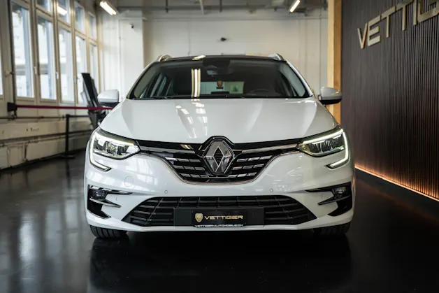 RENAULT Mégane Grandtour 1.6 E-Tech Intens