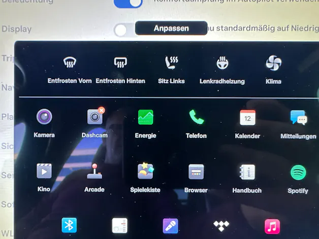 Tesla Model X ** RAVEN** Maximale-Reichweite