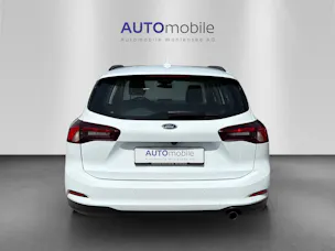 FORD Focus 1.5 TDCi Cool Connect Automatic
