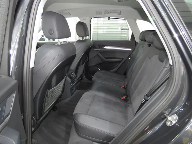 AUDI Q5 40 TDI advanced Quattro S-tronic (Automat)