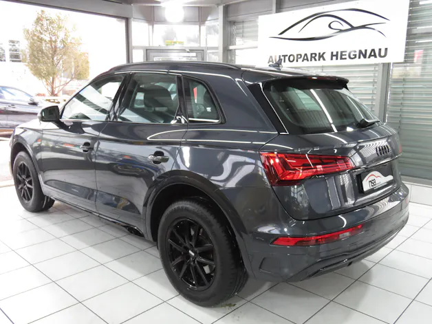AUDI Q5 40 TDI advanced Quattro S-tronic (Automat)