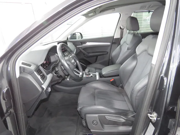 AUDI Q5 40 TDI advanced Quattro S-tronic (Automat)
