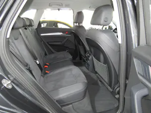 AUDI Q5 40 TDI advanced Quattro S-tronic (Automat)