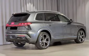 AUDI Q7 SUV TDI quattro 220 kW S-Line, MODELL 2026