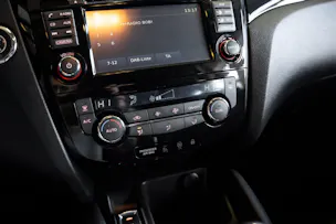 NISSAN Qashqai 1.6 DIG-T tekna