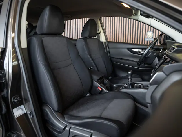 NISSAN Qashqai 1.6 DIG-T tekna