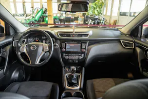 NISSAN Qashqai 1.6 DIG-T tekna