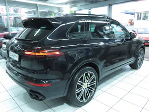PORSCHE Cayenne S E-Hybrid Automat