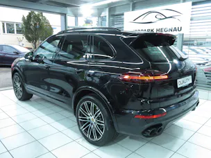 PORSCHE Cayenne S E-Hybrid Automat