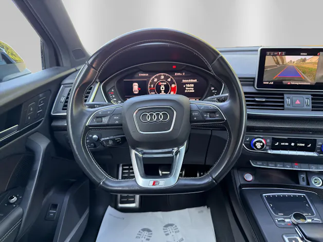 AUDI SQ5 TDI quattro tiptronic