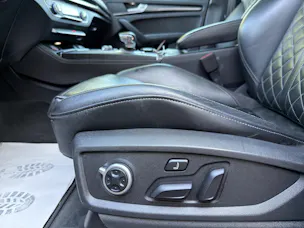 AUDI SQ5 TDI quattro tiptronic