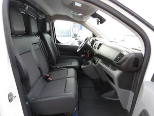 PEUGEOT Expert 2.0 BlueHDi 150 S&S Premium Standard