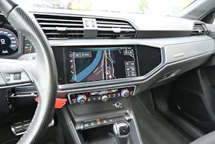 AUDI Q3 40 TFSI S line quattro S-tronic + AHK 2100kg