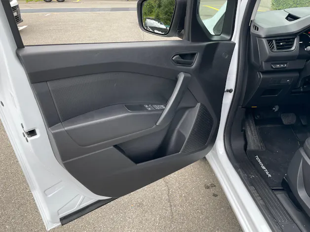 NISSAN Townstar EV45 kWh 22kW L2 Acenta