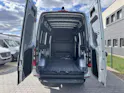 MERCEDES-BENZ Sprinter 319 CDI Standard 9G-TRONIC 4x4