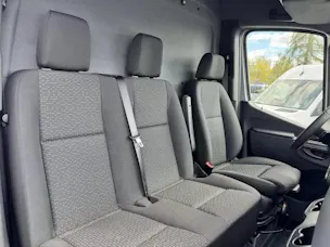 MERCEDES-BENZ Sprinter 319 CDI Standard 9G-TRONIC 4x4