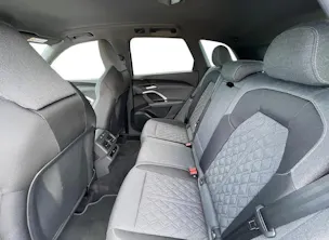 AUDI Q5 TDI quattro 150 kW S-tronic