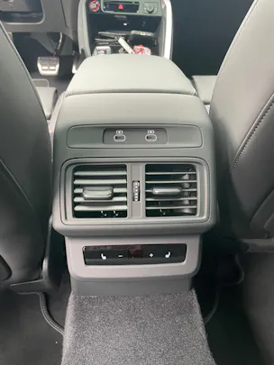 AUDI SQ5 TFSI quattro S-tronic, Modell 2027