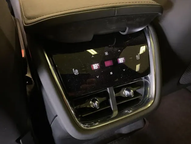 VOLVO EX90 Twin Performance 111 kWh Ultra AWD - 7 Sitzer