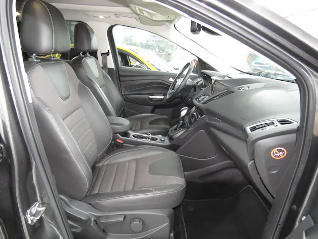 FORD Kuga 2.0 TDCi Titanium S 4WD PowerShift (Automat)