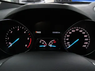 FORD Kuga 2.0 TDCi Titanium S 4WD PowerShift (Automat)