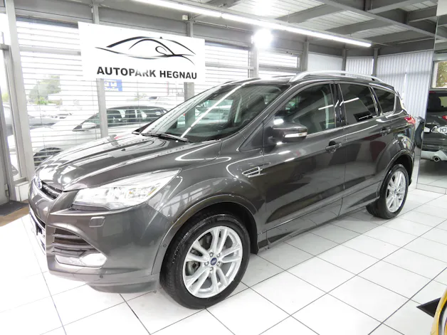 FORD Kuga 2.0 TDCi Titanium S 4WD PowerShift (Automat)
