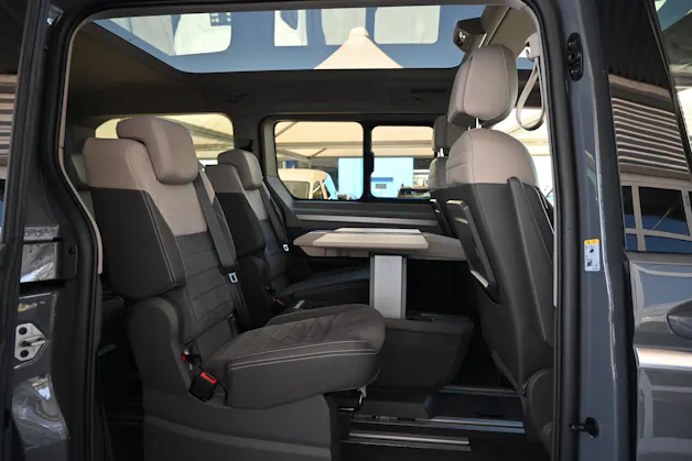 VW Multivan 2.0 TDI Style DSG Lang 7-Plätzer + AHK 2000kg