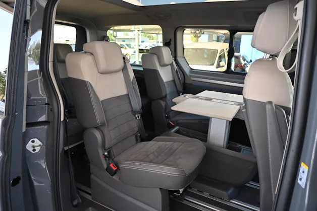 VW Multivan 2.0 TDI Style DSG Lang 7-Plätzer + AHK 2000kg