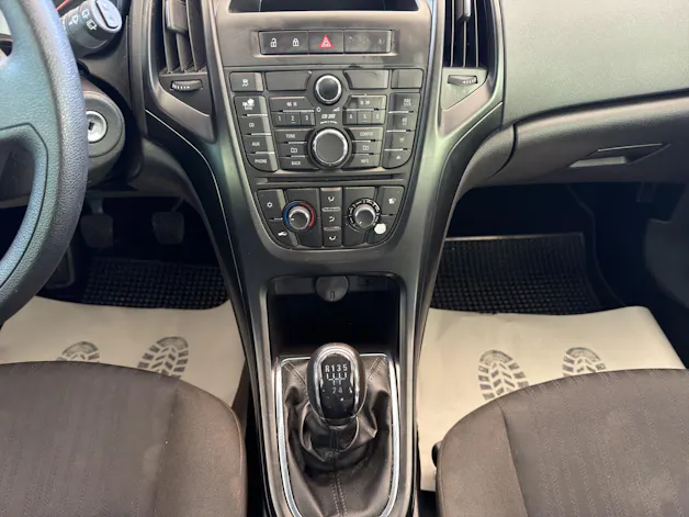 OPEL Astra 1.4i