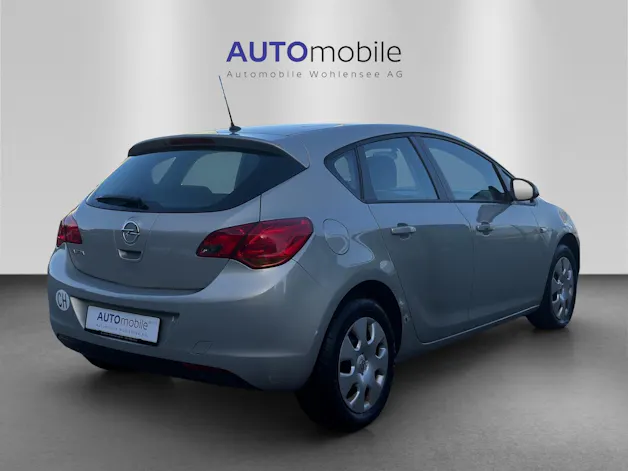 OPEL Astra 1.4i
