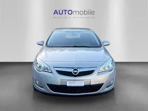 OPEL Astra 1.4i