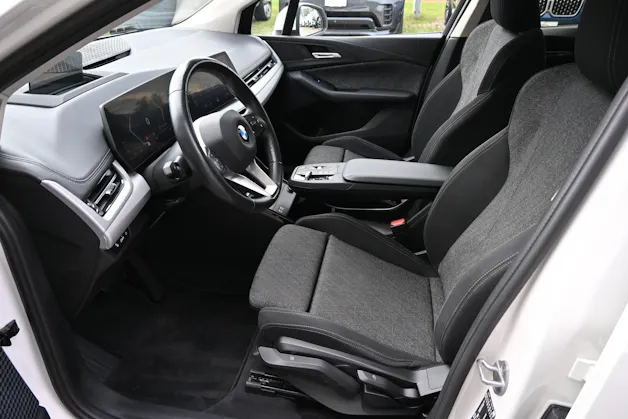 BMW 223d Active Tourer xDrive DKG (CH Auto) + AHK 1500kg