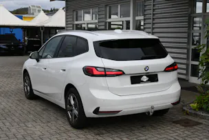 BMW 223d Active Tourer xDrive DKG (CH Auto) + AHK 1500kg