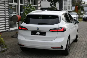 BMW 223d Active Tourer xDrive DKG (CH Auto) + AHK 1500kg