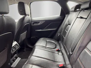 Jaguar F-Pace 3.0 TD Prestige AWD Automatik