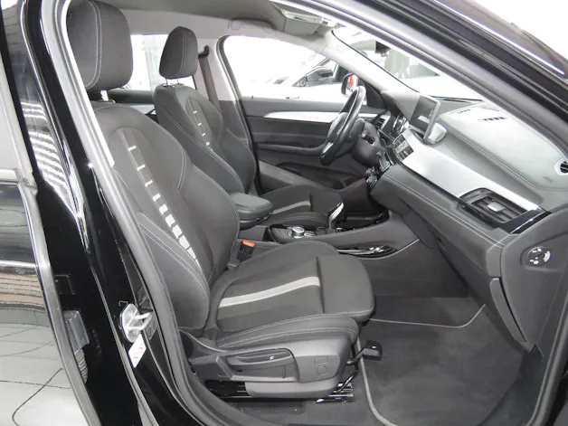 BMW X2 xDrive 20d Steptronic (Automat)