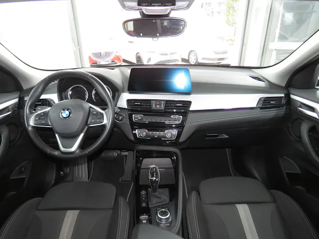 BMW X2 xDrive 20d Steptronic (Automat)
