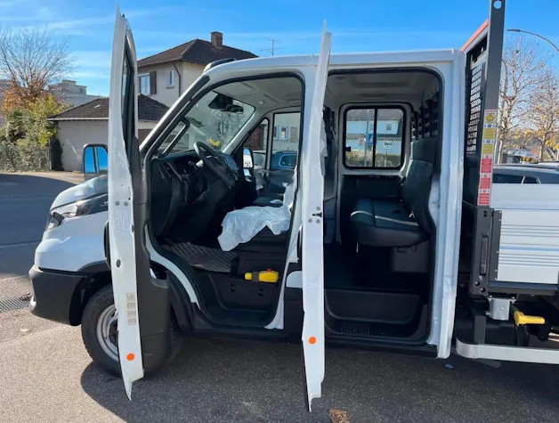 IVECO 35 S 16H D Dreiseitenkipper mit AHK
