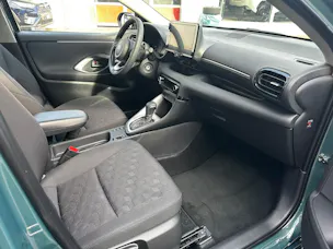 Toyota Yaris 1.5 VVT-i HSD Comfort