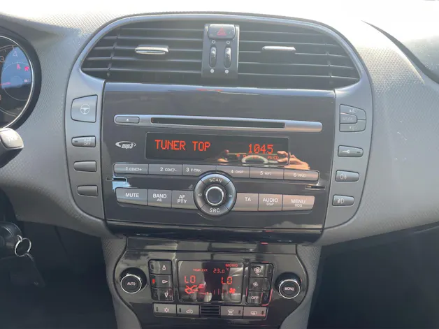 FIAT BRAVO 1.4 16V TURBO EASY – KOMPAKTER ALLROUNDER MIT KOMFORT & AUSSTATTUNG