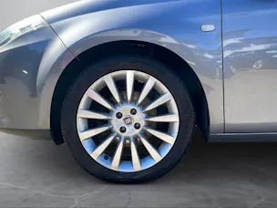 FIAT BRAVO 1.4 16V TURBO EASY – KOMPAKTER ALLROUNDER MIT KOMFORT & AUSSTATTUNG