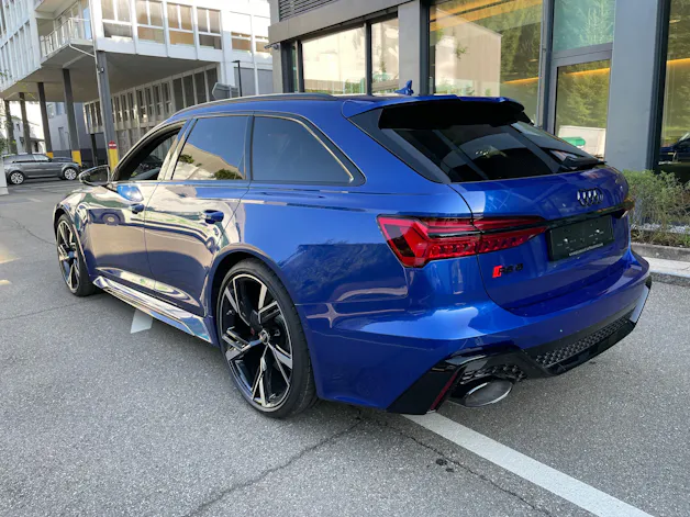 AUDI RS6 Avant 4.0 TFSI V8 quattro