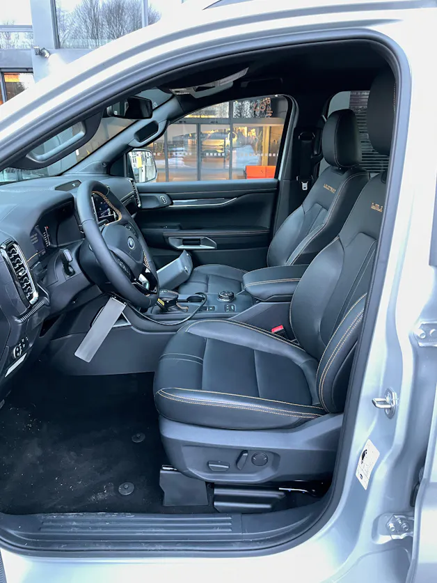 FORD Ranger Wildtrak 2.0 Eco Blue e-4WD Automat mit Schneepflug