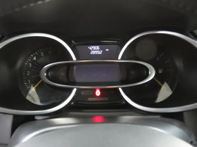 RENAULT Clio 0.9 12V Expression
