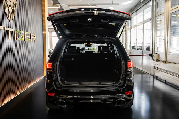 JEEP Grand Cherokee 6.4 V8 HEMI SRT8 Automatic