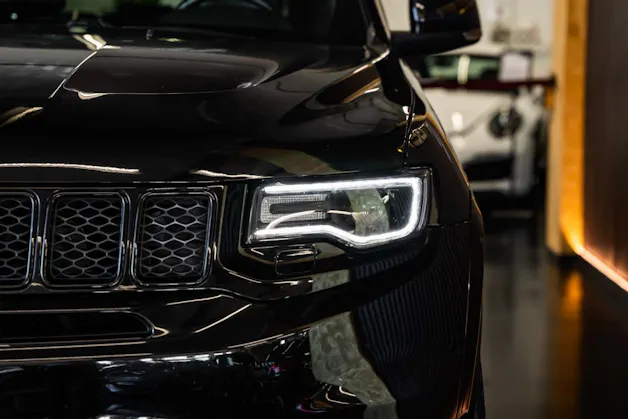 JEEP Grand Cherokee 6.4 V8 HEMI SRT8 Automatic
