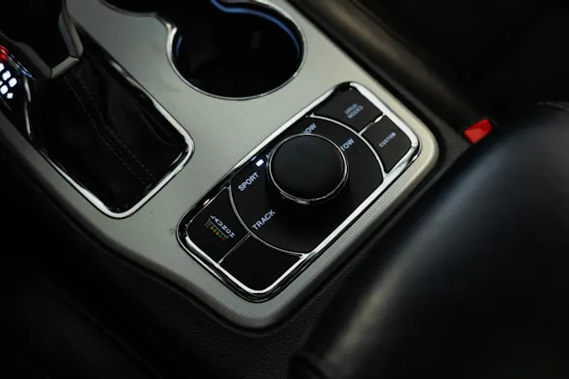 JEEP Grand Cherokee 6.4 V8 HEMI SRT8 Automatic