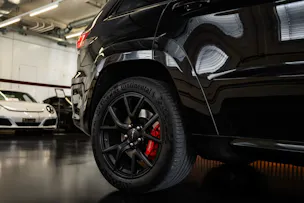 JEEP Grand Cherokee 6.4 V8 HEMI SRT8 Automatic