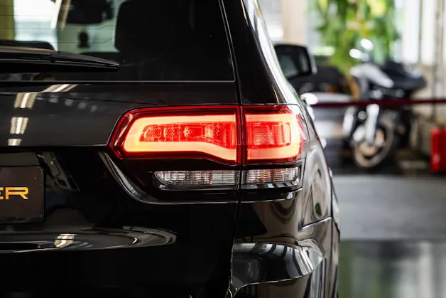 JEEP Grand Cherokee 6.4 V8 HEMI SRT8 Automatic