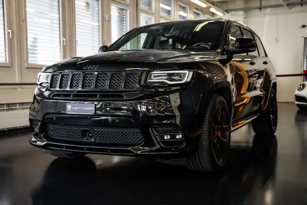 JEEP Grand Cherokee 6.4 V8 HEMI SRT8 Automatic